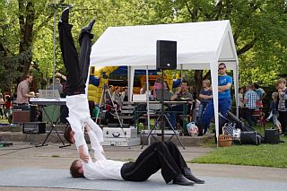 Duo Akrobatico 8