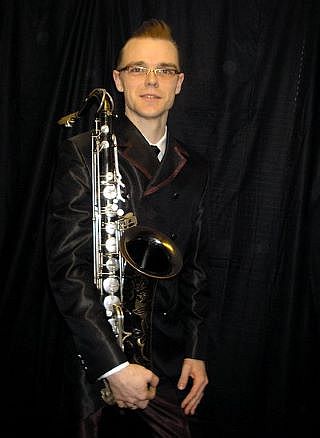 Alex 2