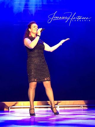 Jeannine 4